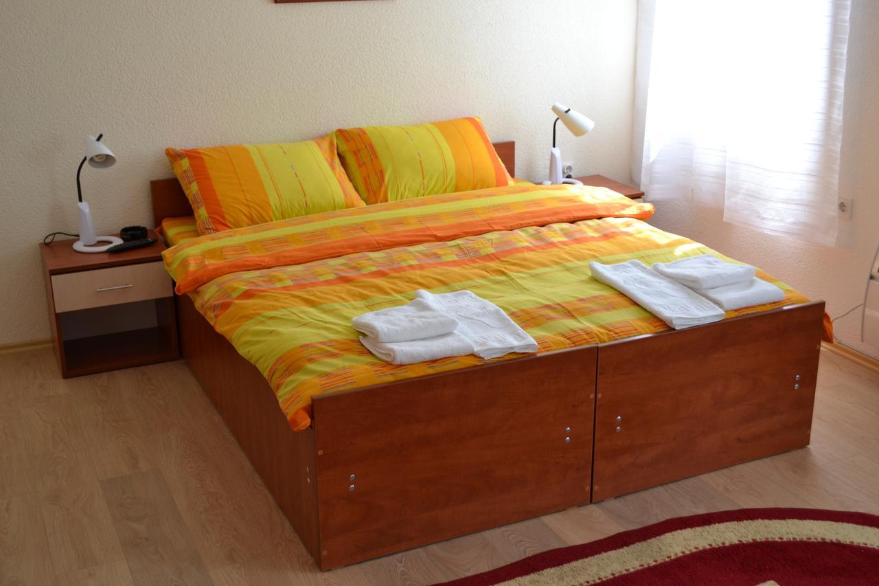 Guesthouse Kruna วิเชกราด ภายนอก รูปภาพ